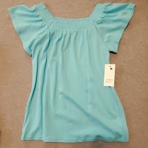 Crown & Ivy girls top brand new size Small